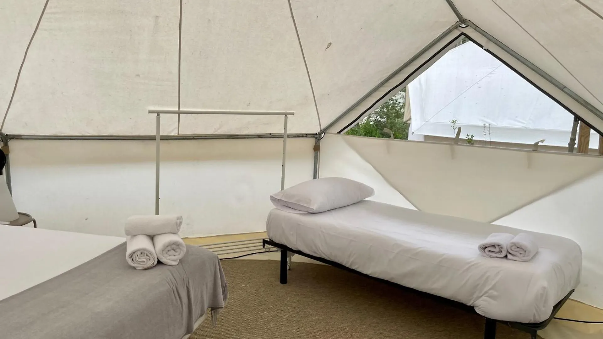 Wecamp San Sebastian Hotel 2*,  Spain